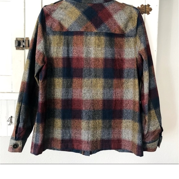 CAbi 3555 Plaid Collage Jacket Fall 2018 - Picture 9 of 10